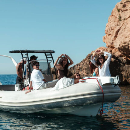 Balade-au-mer-en-bateau-prive-1h30-bateau-max-8-personnes